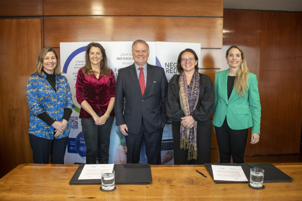 Firma de Colaboración IdDC- CCS